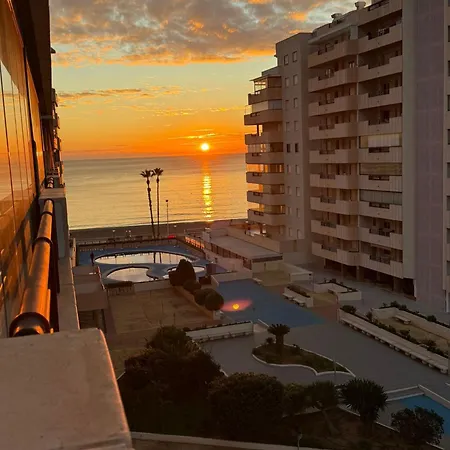 Flaming Topacio شقة