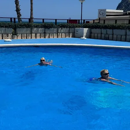 Flaming Topacio 아파트 *